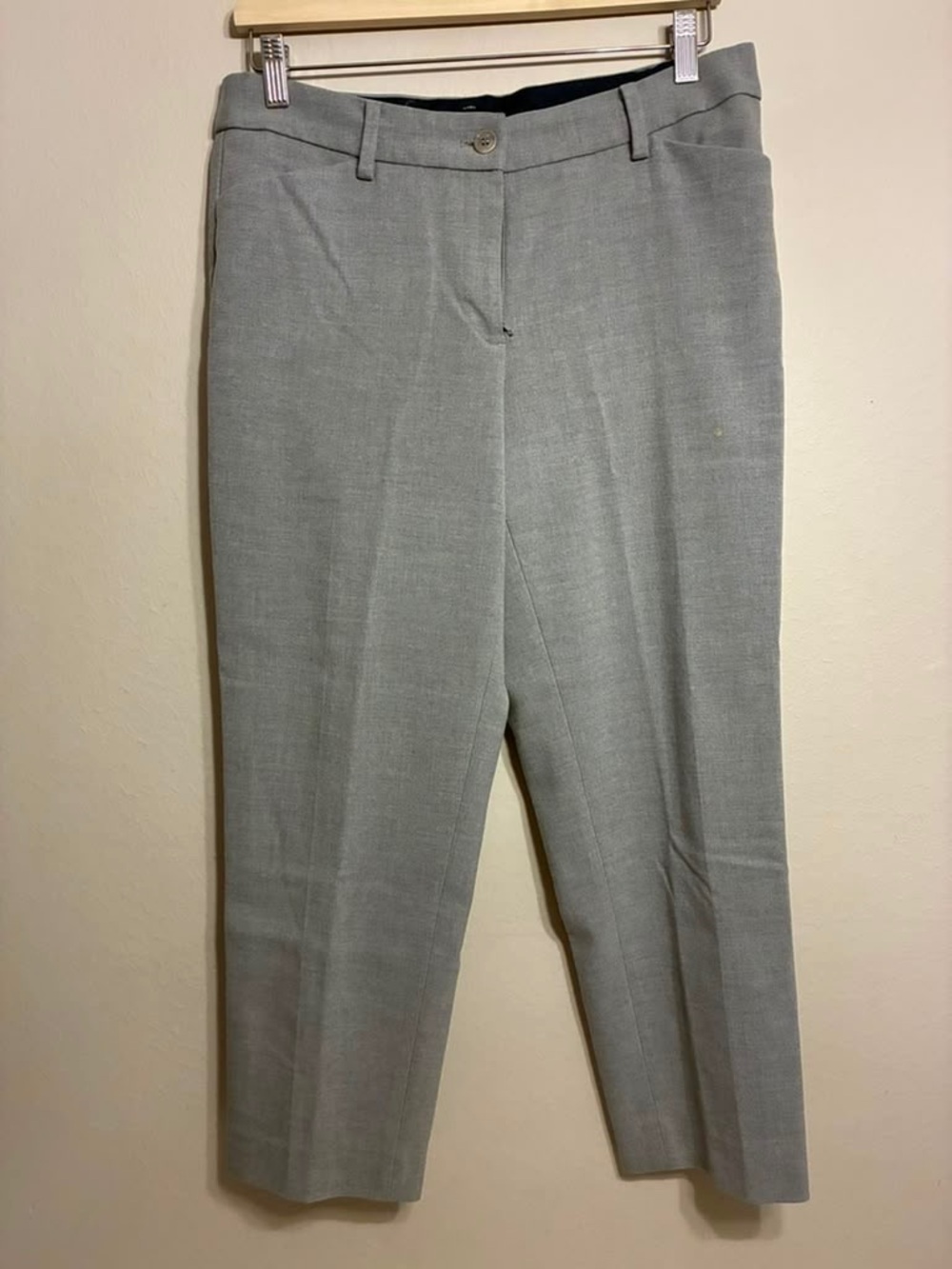 Talbots Hampshire Ankle Cropped Straight-Leg Dress Pants in Light Gray Size 8